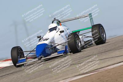 media/Oct-26-2025-CalClub SCCA (Sun) [[8ce1e69566]]/Group 3/Grapevine/